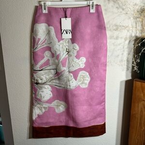 NWT ZARA Mid Rise Midi Pencil Skirt